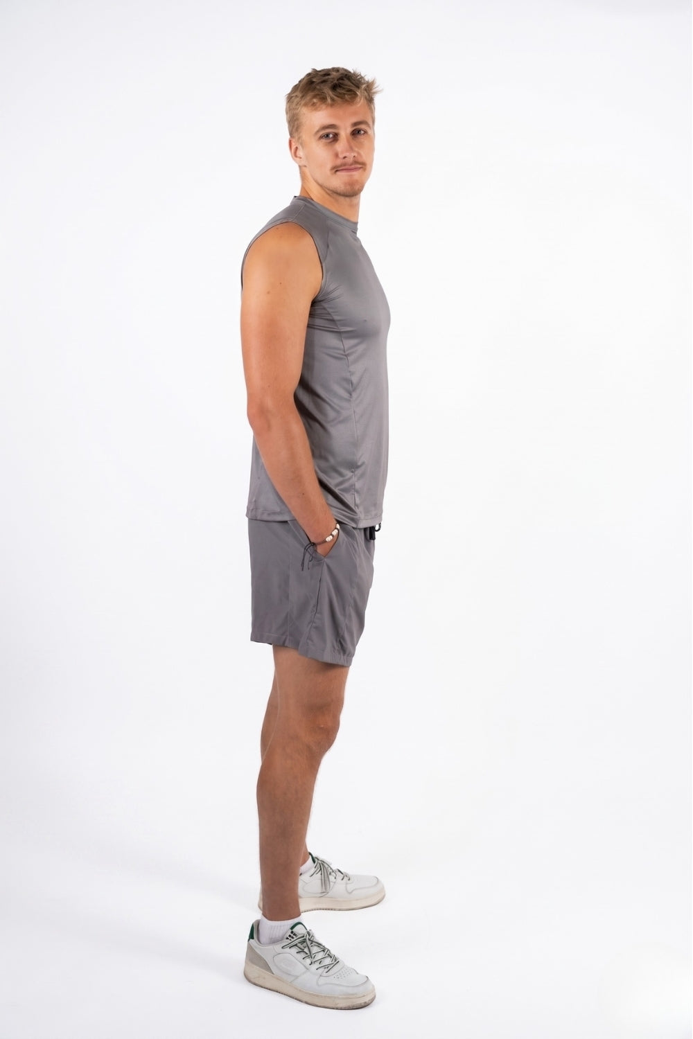 HAWA t-shirt sans manche homme gris, vue de dos - débardeur fitness OWNHEAT